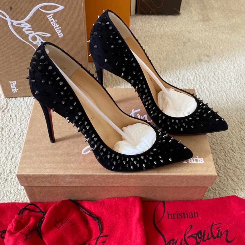 SOLD Christian Louboutin Escarpic Heels